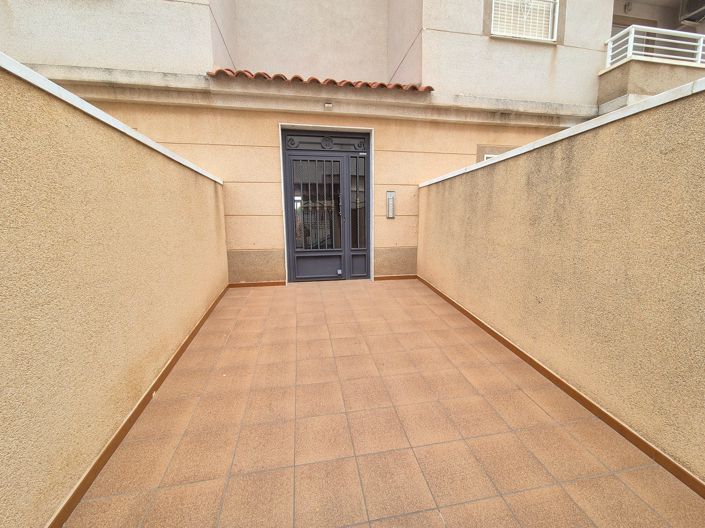 Image No.20-Appartement de 2 chambres à vendre à Torrevieja