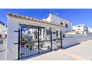 24031-quad-house-for-sale-in-vistabella-golf-