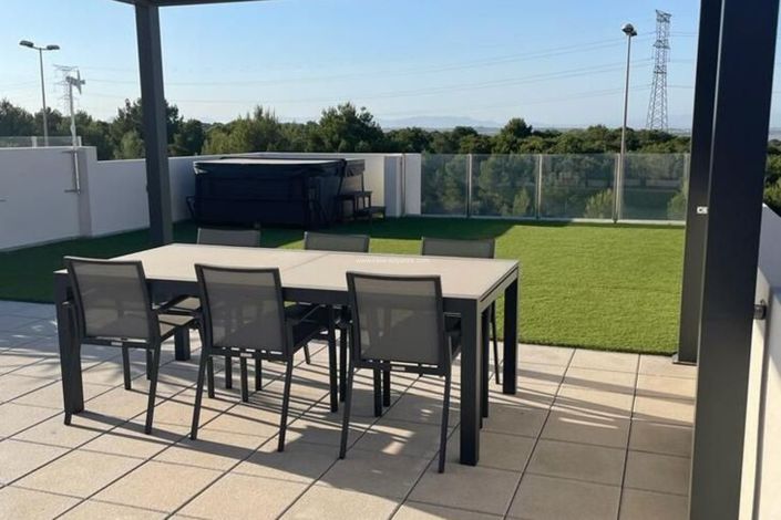 Image No.22-3 Bed Villa for sale