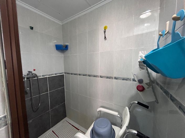 Image No.17-2 Bed Townhouse for sale