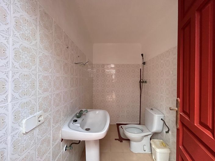 Image No.7-2 Bed Townhouse for sale