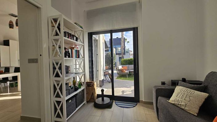 Image No.24-3 Bed Villa for sale