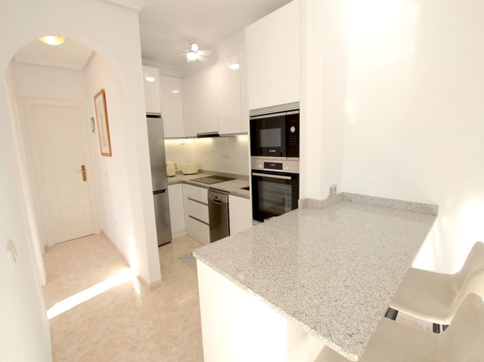 Image No.16-2 Bed Apartment for sale