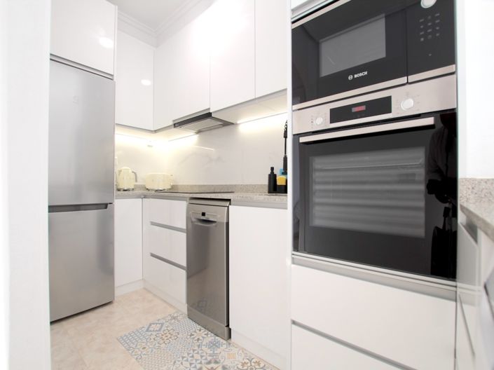 Image No.17-2 Bed Apartment for sale