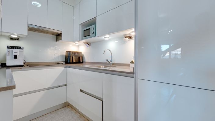 Image No.13-2 Bed Semi-Detached for sale