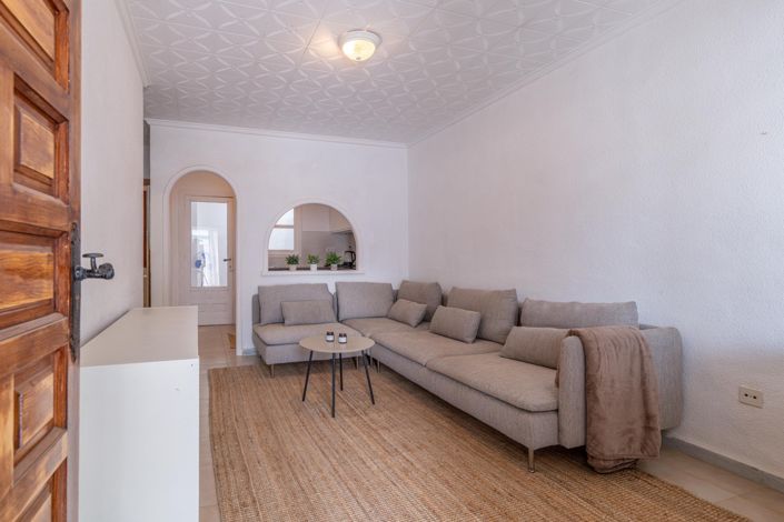 Image No.7-2 Bed Townhouse for sale