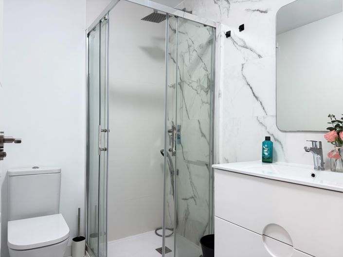 Image No.6-2 Bed Apartment for sale