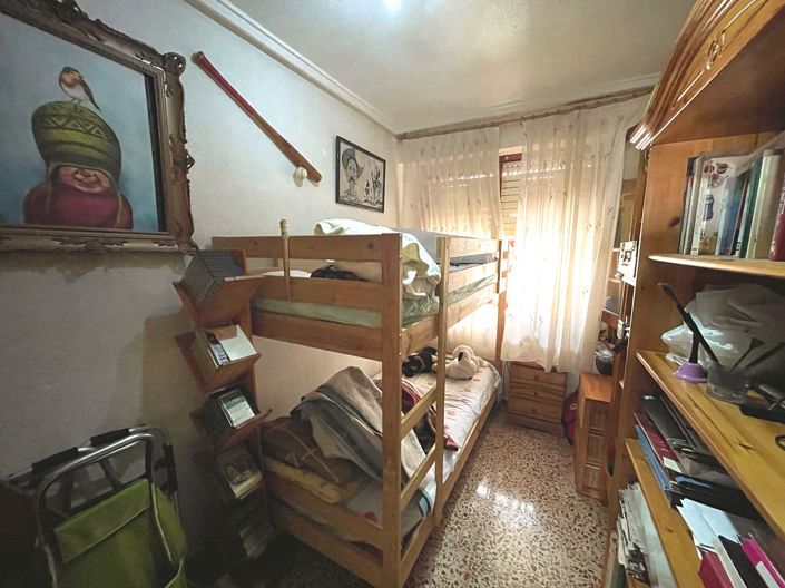 Image No.11-3 Bed Apartment for sale