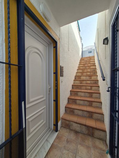 Image No.17-3 Bed Apartment for sale