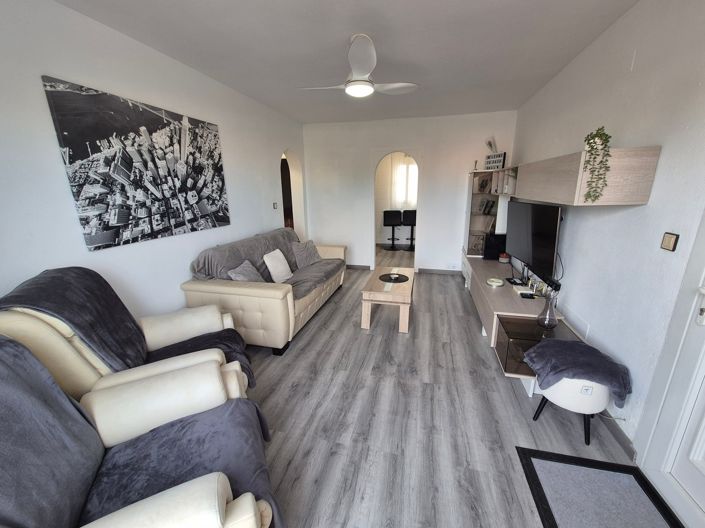 Image No.9-3 Bed Apartment for sale