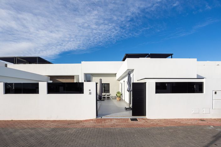 Image No.25-3 Bed Villa for sale