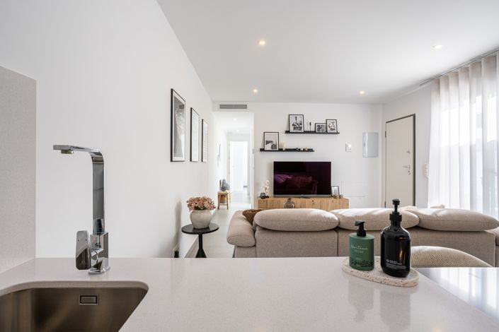 Image No.8-3 Bed Villa for sale