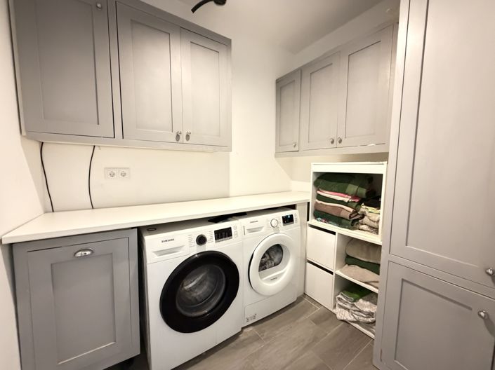 Image No.18-6 Bed Villa for sale