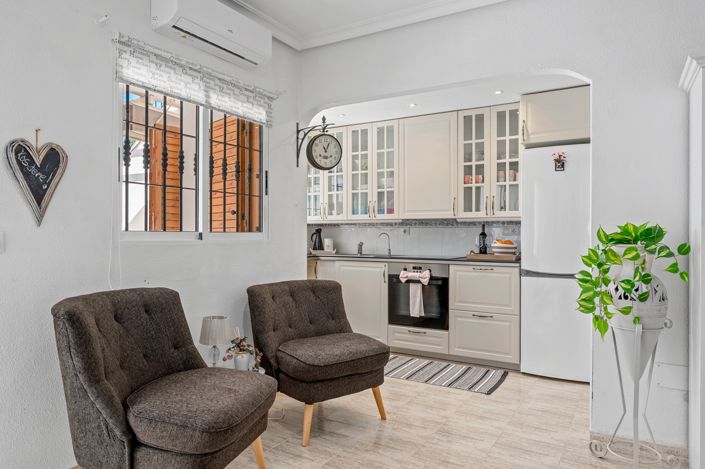 Image No.13-2 Bed Apartment for sale