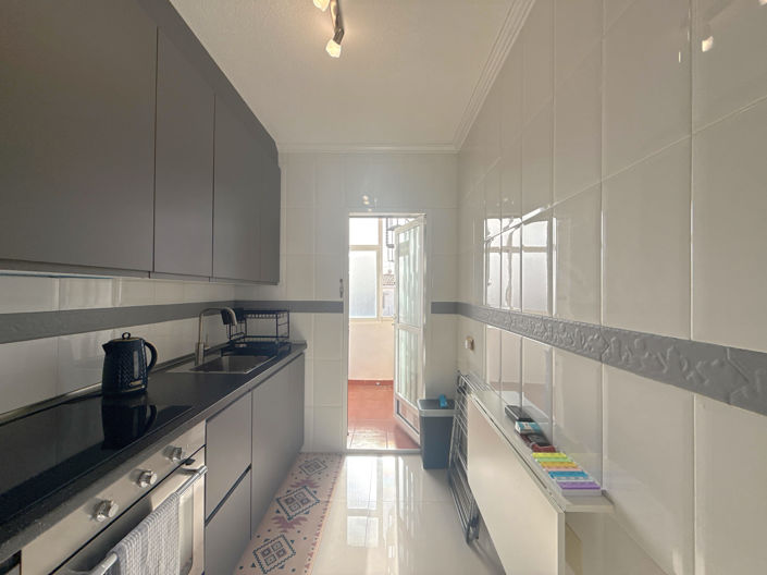 Image No.9-2 Bed Apartment for sale