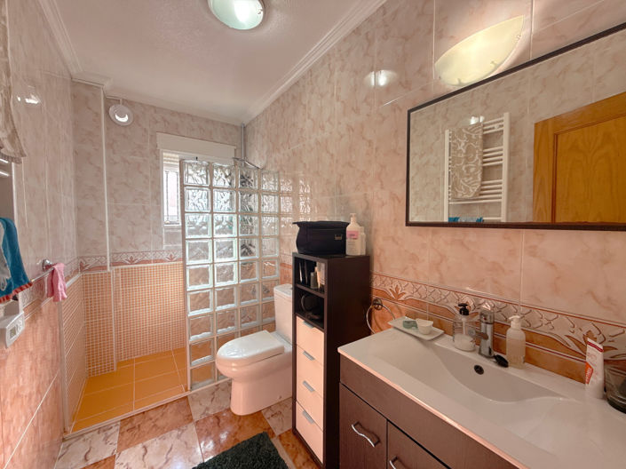 Image No.19-2 Bed Bungalow for sale