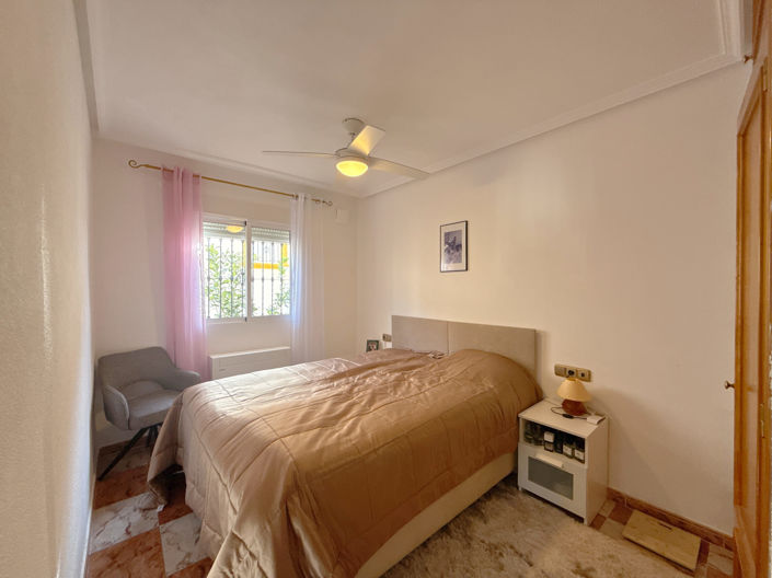 Image No.21-2 Bed Bungalow for sale