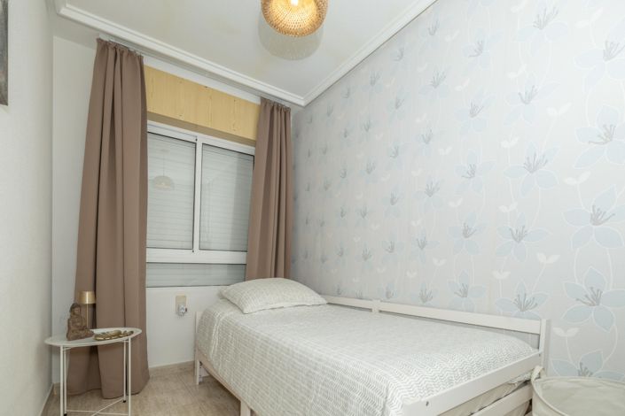 Image No.19-2 Bed Apartment for sale