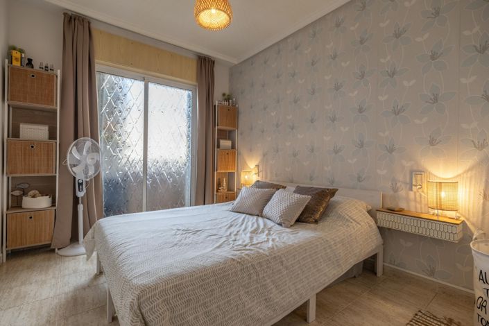 Image No.20-2 Bed Apartment for sale