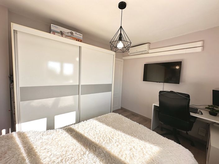 Image No.9-2 Bed Apartment for sale