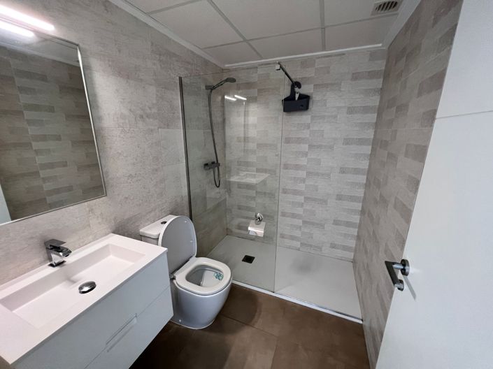 Image No.11-2 Bed Apartment for sale