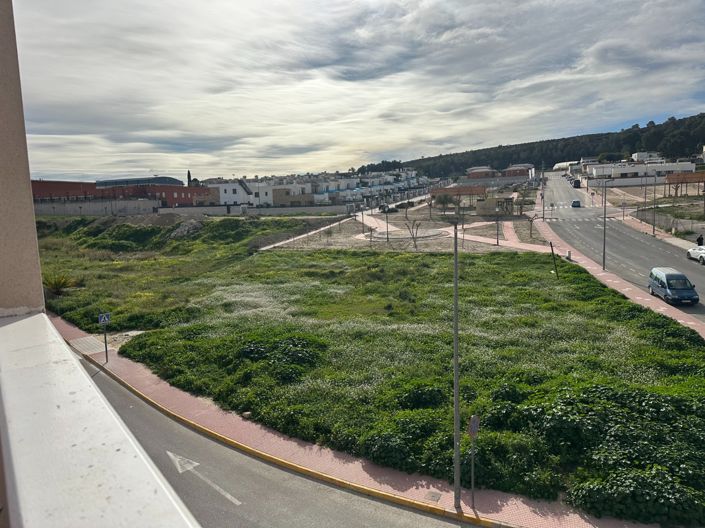 Image No.20-3 Bed Townhouse for sale