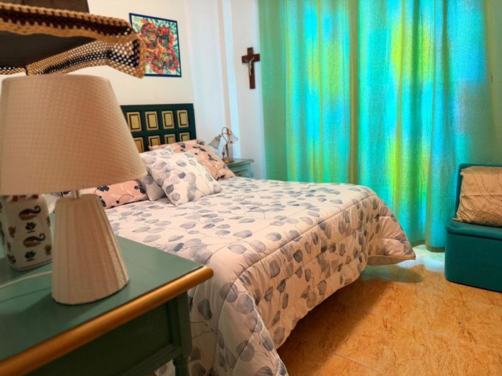 Image No.19-3 Bed Townhouse for sale