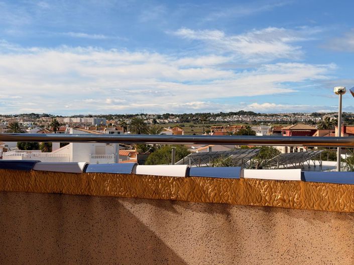 Image No.29-3 Bed Townhouse for sale