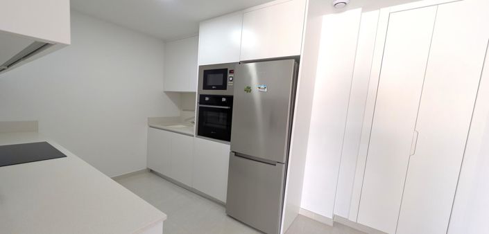 Image No.8-2 Bed Apartment for sale