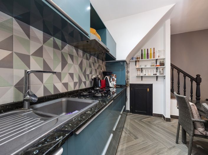 Image No.17-2 Bed Townhouse for sale