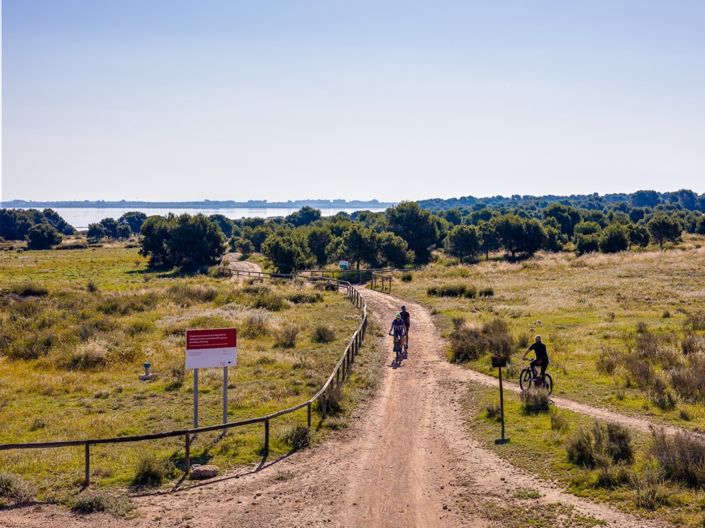 Image No.5-2 Bed Townhouse for sale