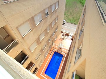 apartment-in-los-palacios-3-large