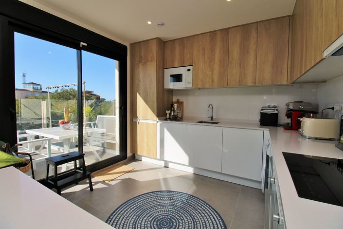 Image No.14-2 Bed Apartment for sale