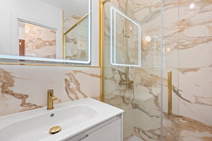 Image No.9-2 Bed Apartment for sale