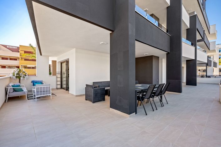 Image No.26-3 Bed Apartment for sale