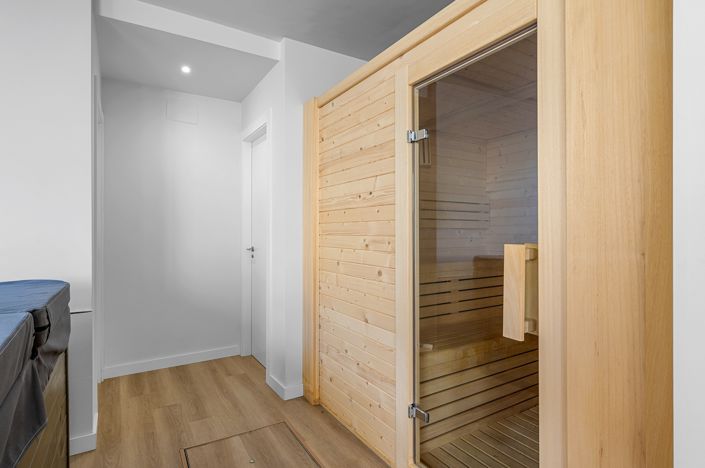 Image No.42-3 Bed Apartment for sale