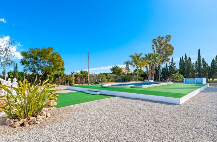 Image No.27-4 Bed Country House for sale