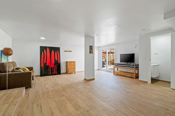 Image No.36-3 Bed Villa for sale