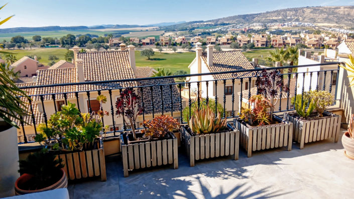 Image No.30-2 Bed Townhouse for sale