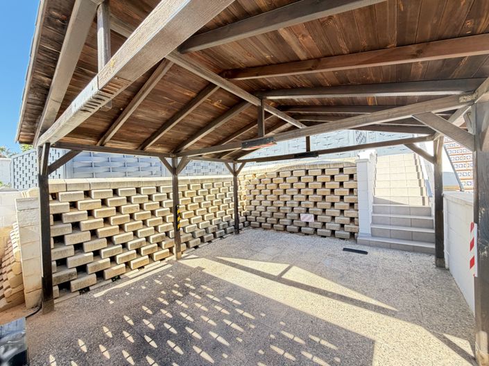 Image No.42-3 Bed Villa for sale