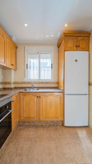 Image No.13-2 Bed Semi-Detached for sale