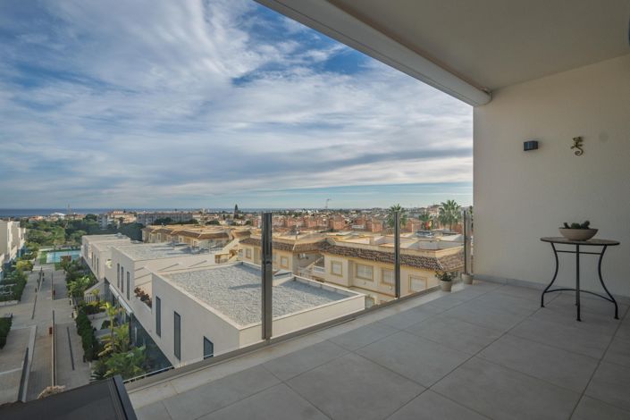 Image No.10-1 Bed Apartment for sale