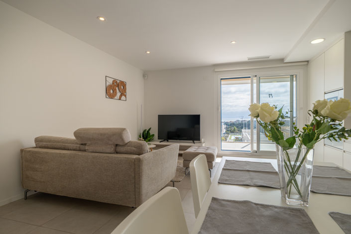 Image No.21-1 Bed Apartment for sale