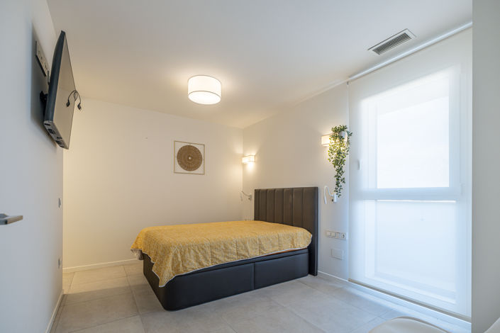 Image No.25-1 Bed Apartment for sale