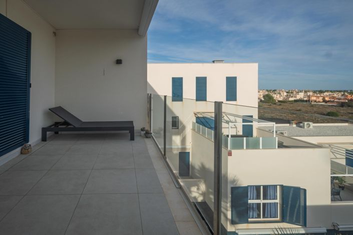 Image No.9-1 Bed Apartment for sale