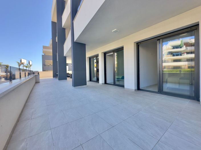 Image No.45-3 Bed Apartment for sale