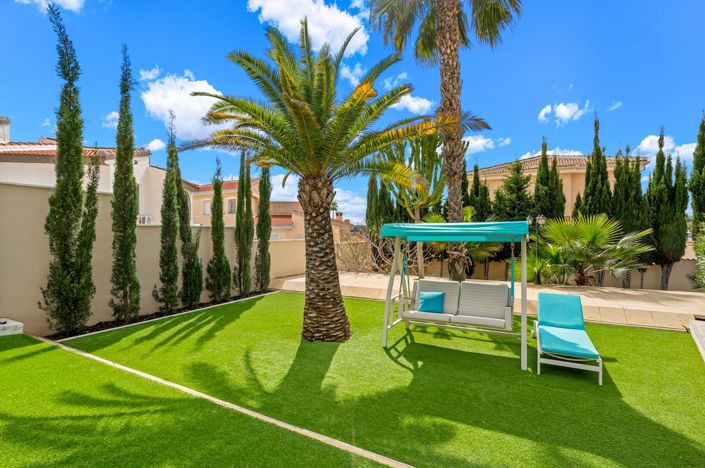 Image No.42-5 Bed Villa for sale