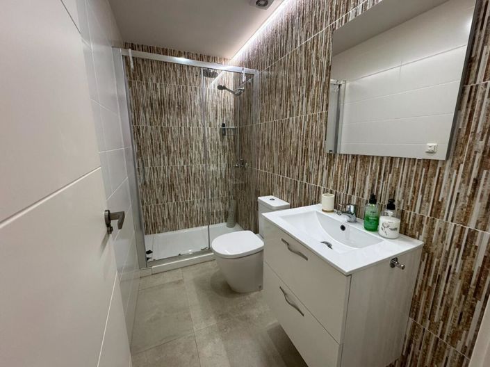 Image No.16-2 Bed Apartment for sale