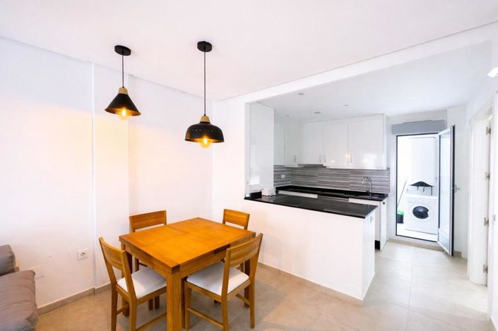 Image No.7-2 Bed Apartment for sale