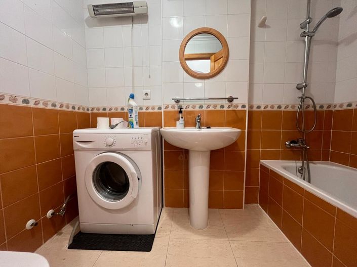 Image No.19-2 Bed Apartment for sale